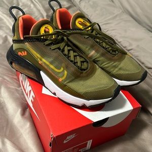Nike W Air Max 2090